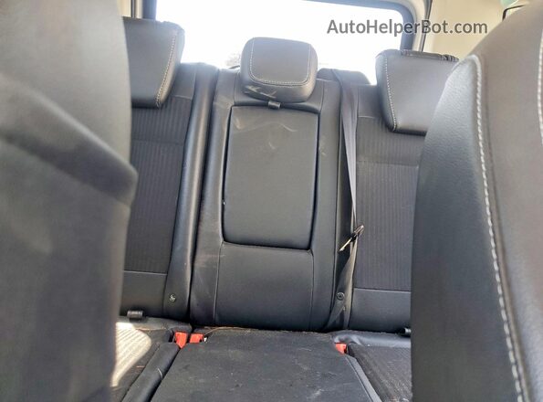MAJ6S3JL5LC325721 2020 FORD ECOSPORT Silver Vista de los asientos traseros