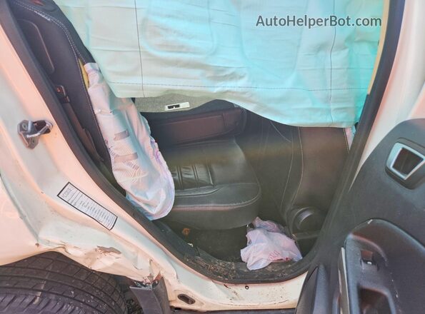 MAJ6S3KL1LC334916 2020 FORD ECOSPORT White Widok tylnych siedzeń
