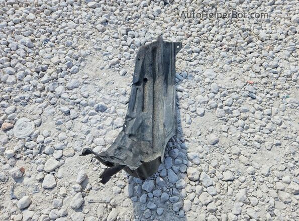 ML32A3HJ2JH013715 2018 MITSUBISHI MIRAGE Silver Vista del compartimento del motor