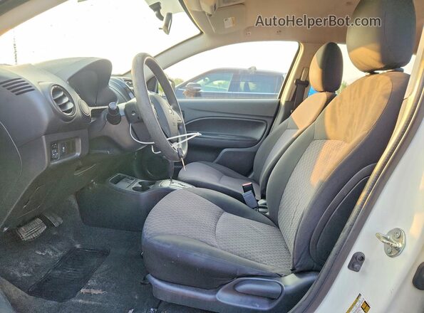 ML32A3HJ9JH010018 2018 MITSUBISHI MIRAGE White Front interior view