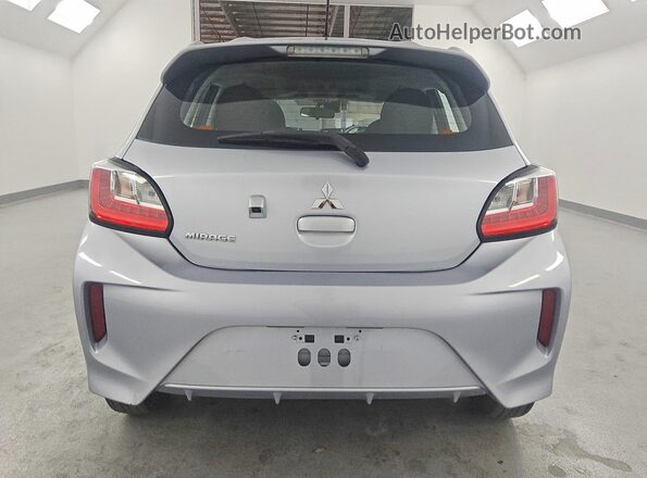 ML32AUHJ2MH004796 2021 MITSUBISHI MIRAGE Silver Widok wnętrza z tyłu
