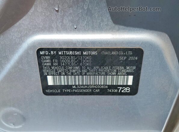 ML32AUHJ5RH030834 2024 MITSUBISHI MIRAGE Silver Widok komory silnika