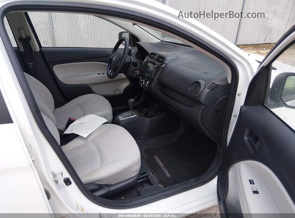 ML32F3FJ0JHF01729 2018 MITSUBISHI MIRAGE G4 White Սալոնի դիմացի տեսք