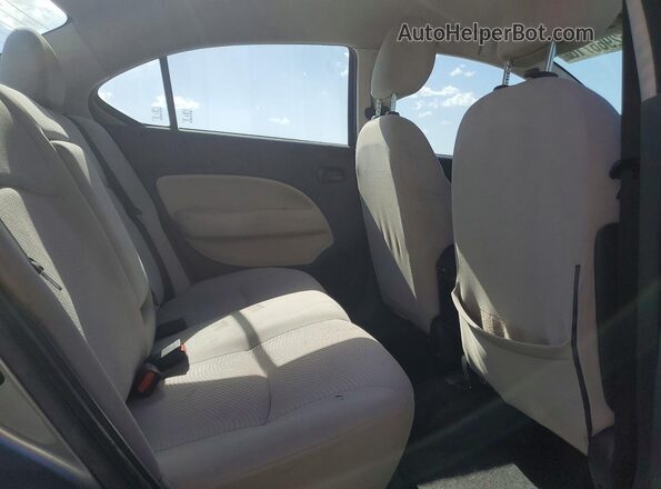 ML32F3FJ2KHF10742 2019 MITSUBISHI MIRAGE Silver Вид задніх сидінь