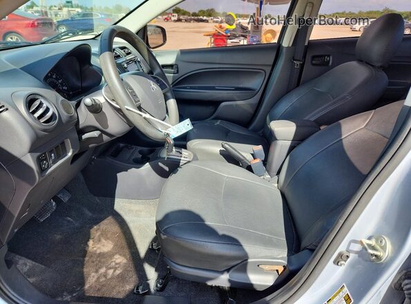 ML32F3FJ8KHF05559 2019 MITSUBISHI MIRAGE Silver Vista interior delantera