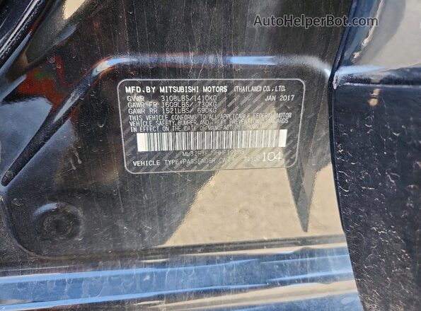 ML32F3FJ9HHF19298 2017 MITSUBISHI MIRAGE Black Vista del compartimento del motor