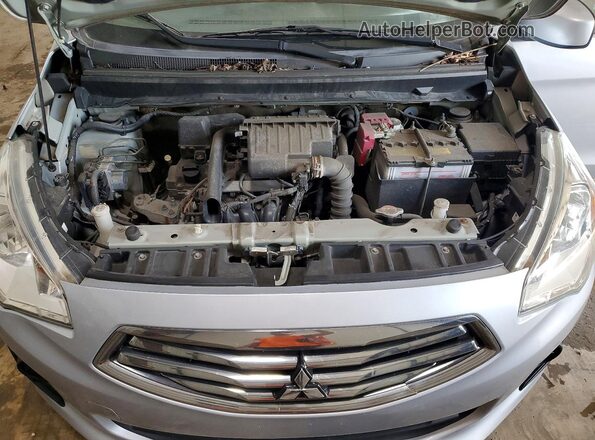ML32F3FJXKHF13260 2019 MITSUBISHI MIRAGE Silver Vista interior trasera