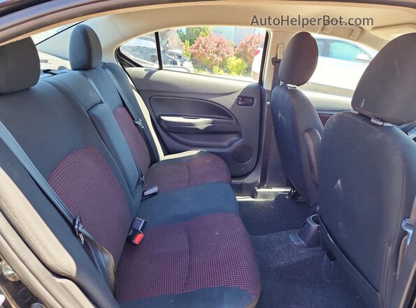 ML32FUFJ7RHF04595 2024 MITSUBISHI MIRAGE Черный Вид задних сидений