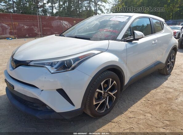 NMTKHMBX0JR059274 2018 TOYOTA C-HR White Front left