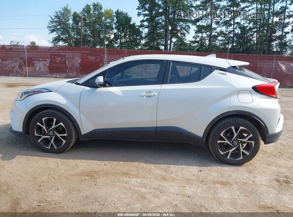 NMTKHMBX0JR059274 2018 TOYOTA C-HR White 360 interior view