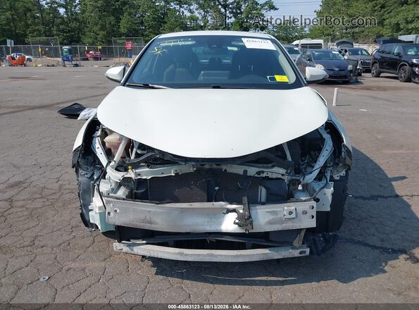 NMTKHMBX0LR104832 2020 TOYOTA C-HR White Դիմացի տեսք