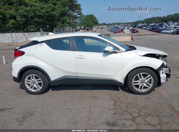 NMTKHMBX0LR104832 2020 TOYOTA C-HR White Սալոնի 360 աստիճան տեսք