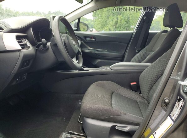 NMTKHMBX1LR114835 2020 TOYOTA C-HR Gray Вид салону спереду