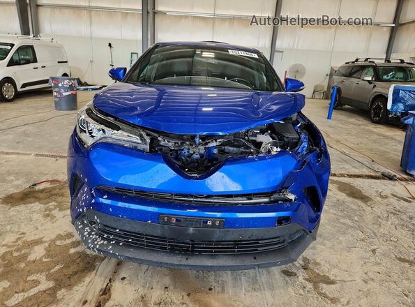 NMTKHMBX2JR012943 2018 TOYOTA C-HR Blue Front view