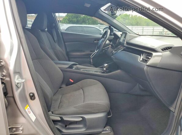 NMTKHMBX2JR052763 2018 TOYOTA C-HR Gray წინა სალონის ხედი