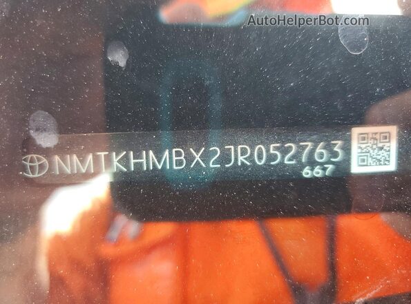 NMTKHMBX2JR052763 2018 TOYOTA C-HR Gray VIN კოდის სტიკერის ხედი