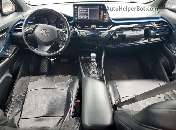 NMTKHMBX2KR074019 2019 TOYOTA C-HR Gray Widok deski rozdzielczej