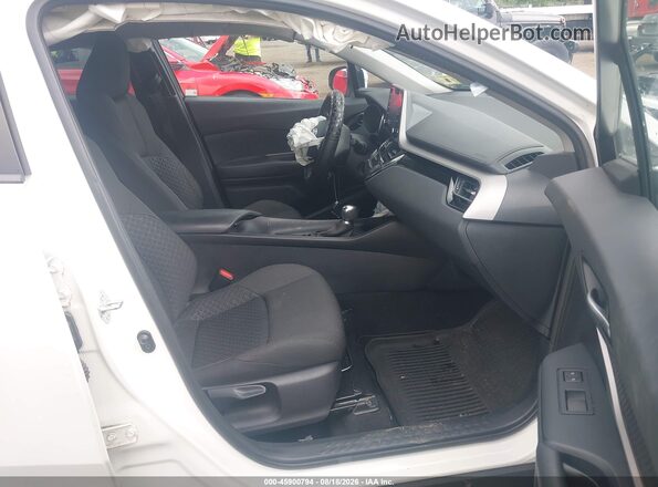 NMTKHMBX2MR125103 2021 TOYOTA C-HR Белый Вид салона спереди