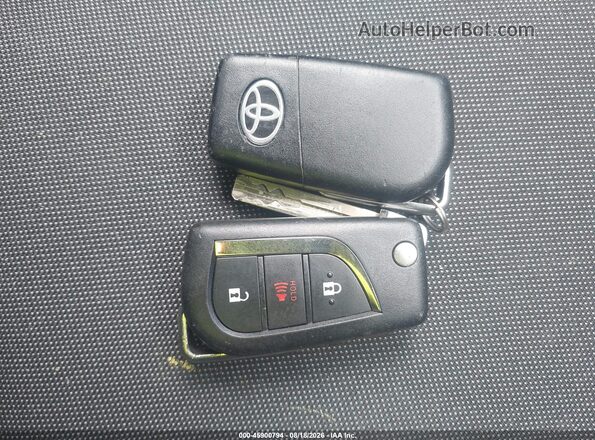 NMTKHMBX2MR125103 2021 TOYOTA C-HR Белый Вид панели приборов