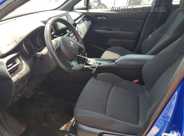 NMTKHMBX3JR031713 2018 TOYOTA C-HR Blue Vista interior delantera