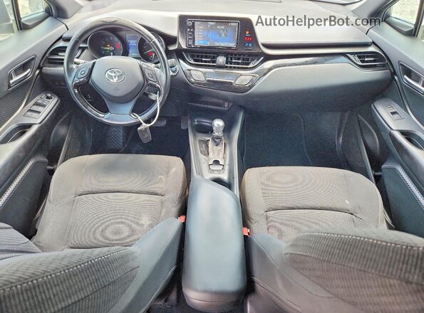 NMTKHMBX3JR041030 2018 TOYOTA C-HR White წინა პანელის ხედი