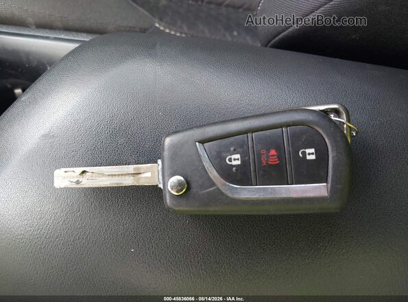 NMTKHMBX3LR105814 2020 TOYOTA C-HR Gray Dashboard view