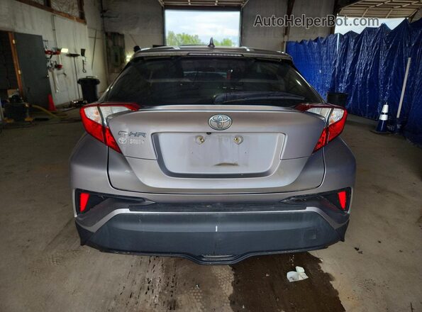 NMTKHMBX4JR025922 2018 TOYOTA C-HR Silver უკანა ხედი