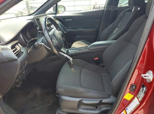 NMTKHMBX5JR017988 2018 TOYOTA C-HR Red Вид салону спереду