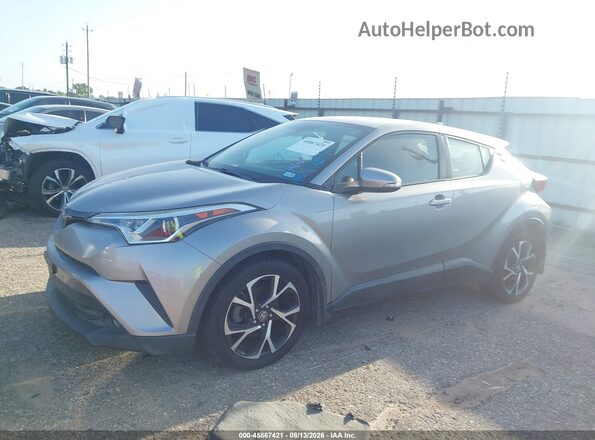 NMTKHMBX5JR046780 2018 TOYOTA C-HR Silver წინა მარცხენა ხედი სამი მეოთხედიდან