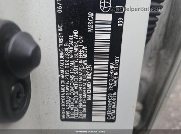 NMTKHMBX6JR021239 2018 TOYOTA C-HR White VIN կոդի պիտակի տեսք