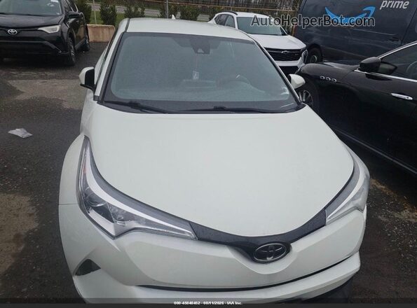 NMTKHMBX6JR021239 2018 TOYOTA C-HR White Հետևի տեսք