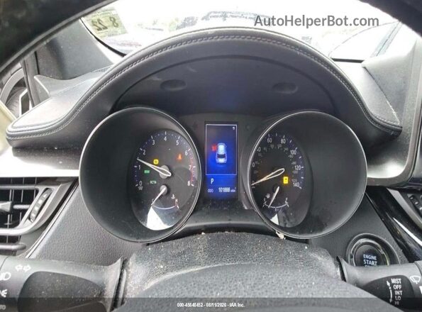 NMTKHMBX6JR021239 2018 TOYOTA C-HR White Դիմացի տեսք