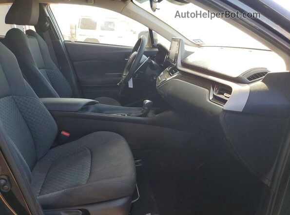 NMTKHMBX6LR109792 2020 TOYOTA C-HR Charcoal Front interior view