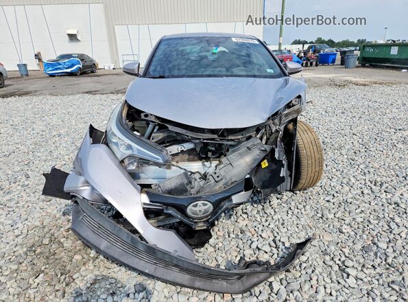 NMTKHMBX7JR000755 2018 TOYOTA C-HR Silver Vista frontal
