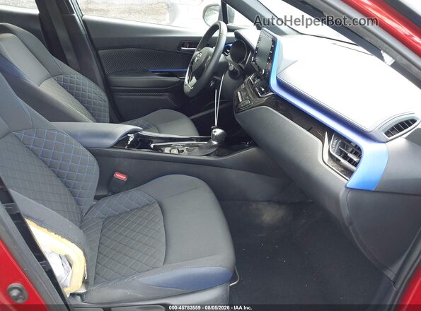NMTKHMBX7LR109297 2020 TOYOTA C-HR Красный Вид салона спереди
