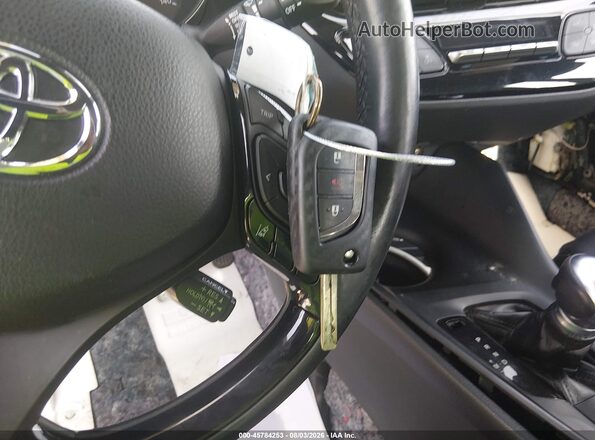NMTKHMBX8JR021095 2018 TOYOTA C-HR Gray Widok deski rozdzielczej