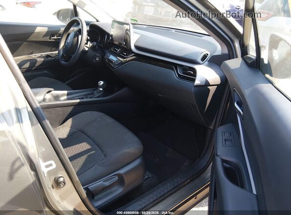 NMTKHMBX9MR121890 2021 TOYOTA C-HR Brown Вид салону спереду