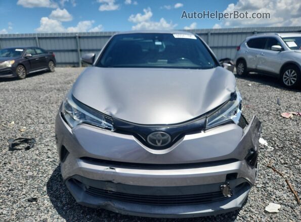 NMTKHMBXXJR061033 2018 TOYOTA C-HR Gray Դիմացի տեսք