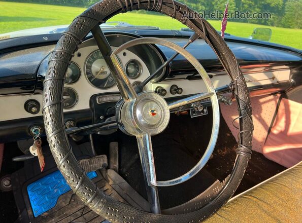 P6PV156860 1956 FORD CROWN VIC Двухцветный Вид задних сидений