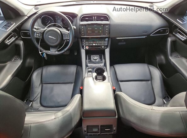 SADCJ2BN1HA488545 2017 JAGUAR F-PACE White Vista del salpicadero