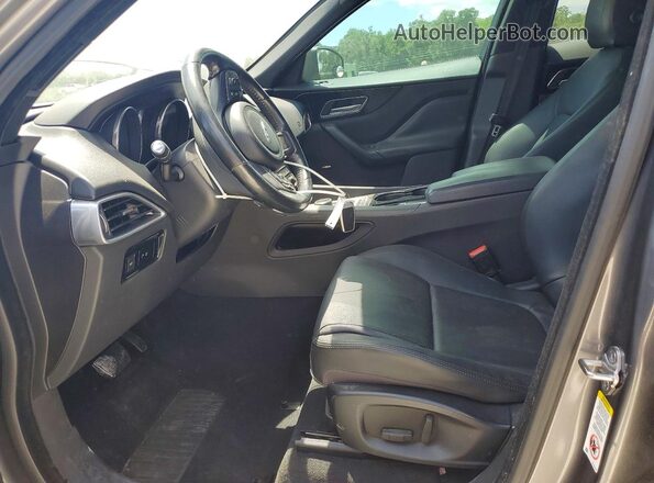 SADCJ2BV4HA057147 2017 JAGUAR F-PACE Gray Widok wnętrza z przodu