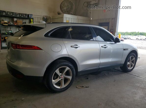 SADCJ2BV4HA085028 2017 JAGUAR F-PACE Silver Trasero derecho