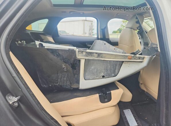 SADCJ2BV8HA884228 2017 JAGUAR F-PACE White უკანა სავარძლების ხედი