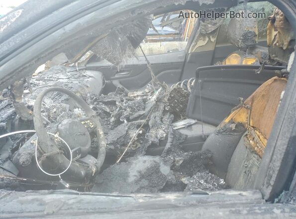 SADCJ2BV8HA889655 2017 JAGUAR F-PACE Burn Widok wnętrza z przodu