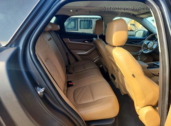 SADCJ2EU5NA688973 2022 JAGUAR F-PACE Black უკანა სავარძლების ხედი