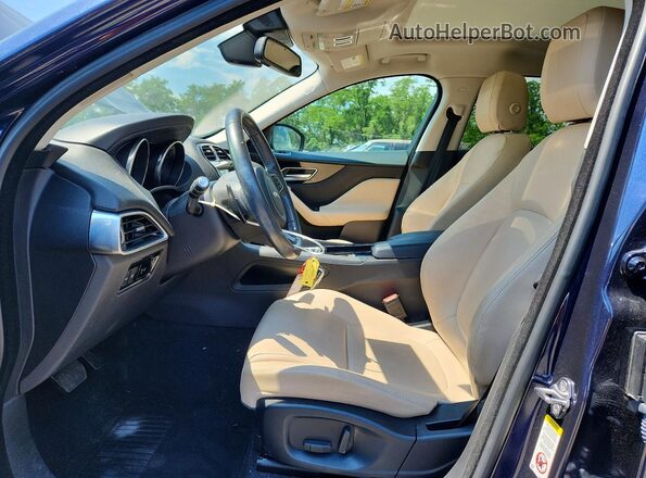 SADCJ2EV5JA243877 2018 JAGUAR F-PACE Blue Widok wnętrza z przodu