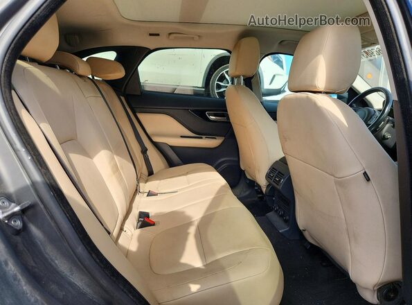 SADCJ2FNXJA294208 2018 JAGUAR F-PACE Black 