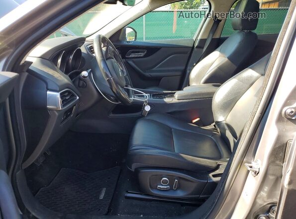SADCJ2FX3LA629541 2020 JAGUAR F-PACE Gray Вид салону спереду