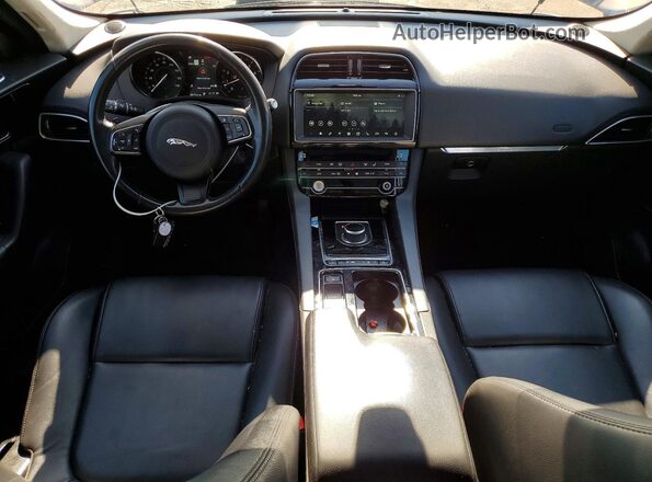 SADCJ2FX3LA629541 2020 JAGUAR F-PACE Gray Вид панелі приладів