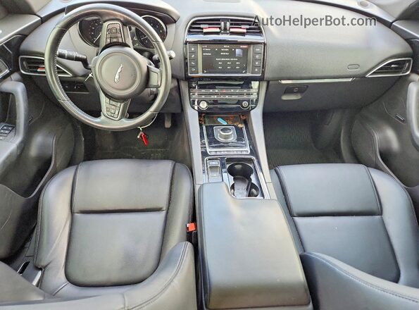 SADCJ2FX7JA257232 2018 JAGUAR F-PACE Black წინა პანელის ხედი